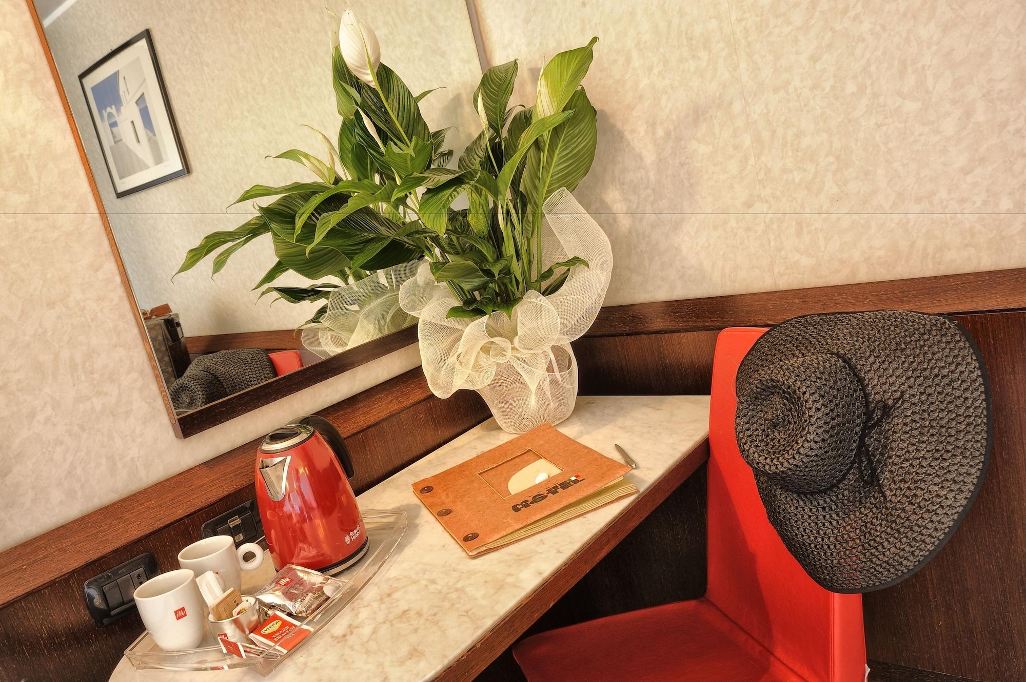 Mare Hotel Savona Esterno foto