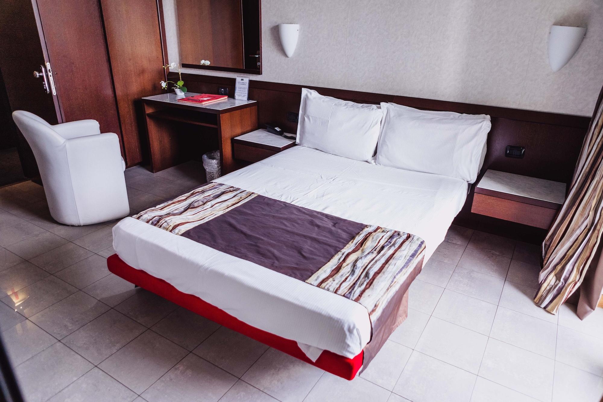 Mare Hotel Savona Esterno foto